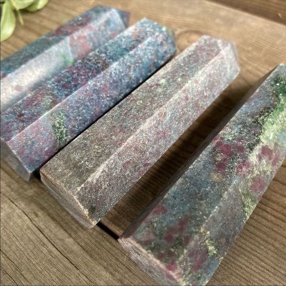 Ruby Kyanite Towers - Picture 5 of 7